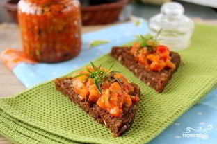 Кабачковая икра кубиками