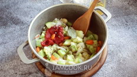 кабачковая икра с чесноком