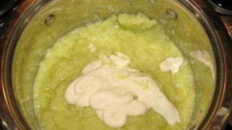 кабачковая икра с майонезом и пастой