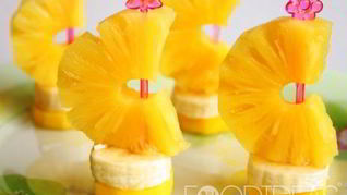 Фруктовые канапе с ананасами