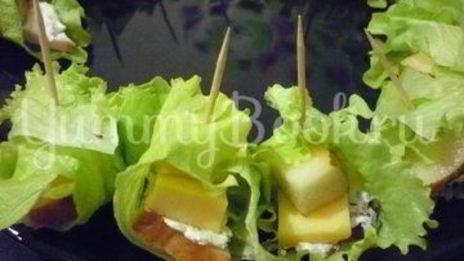 изящные канапе с грушей, ветчиной и сыром