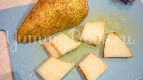 изящные канапе с грушей, ветчиной и сыром