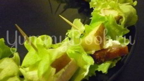 изящные канапе с грушей, ветчиной и сыром