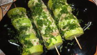 Канапе из фарша и кабачков