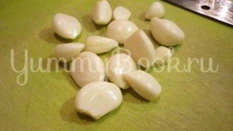 канапе-рулетики из баклажанов с сыром и помидорами