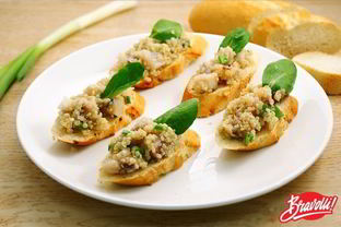 Канапе с киноа и сельдью