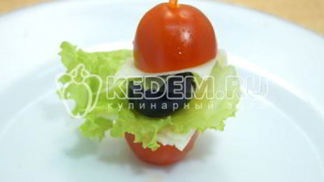 канапе с помидорами черри