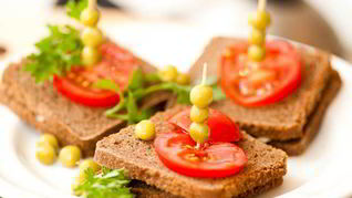 Канапе с салом