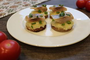 Канапе с сельдью