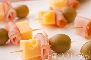 Канапе с сыром и ветчиной