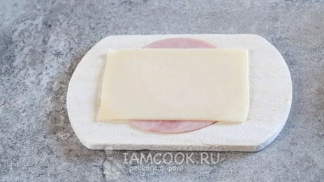 канапе с ветчиной и сыром