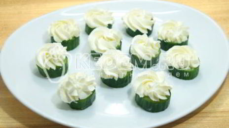 новогоднее канапе