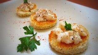 Закусочные канапе по мотивам украинской кухни