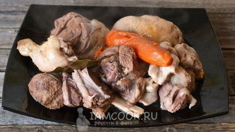 холодец из говядины и курицы