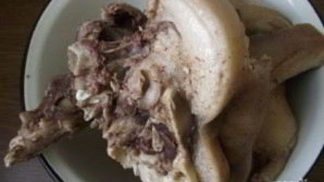 холодец из свиной рульки