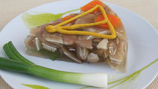 Холодец из свиных ушей