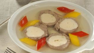 Холодец с куриными медальонами