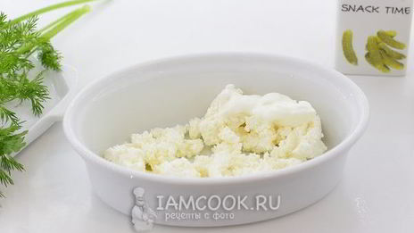 крабовые палочки, фаршированные творогом и зеленью