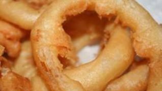 Луковые кольца в пивном кляре