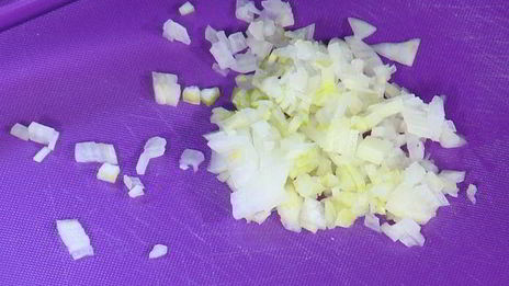 испанский омлет с картофелем, семгой и укропом