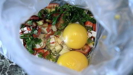 крабовый омлет в пакете