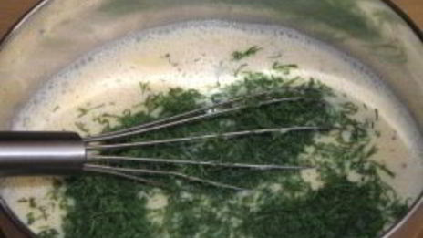 омлет на кефире в мультиварке