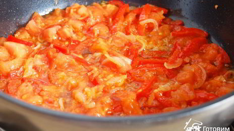 омлет с креветками и овощами