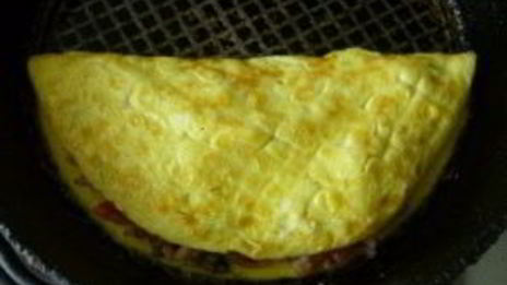 омлет с рисом по-корейски