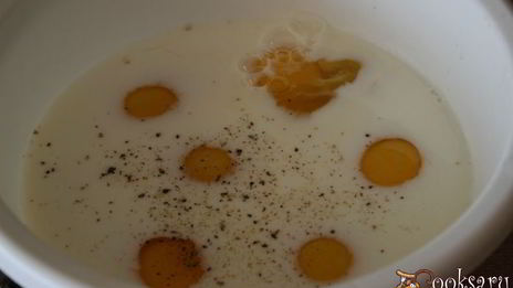 омлет с ветчиной и зеленым луком