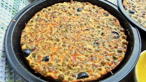 омлеты с гречкой и маслинами