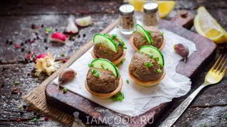 Паштет из говяжьей тушенки