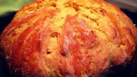 паштет из куриной печени с тыквой и шампиньонами на тыквенном хлебе