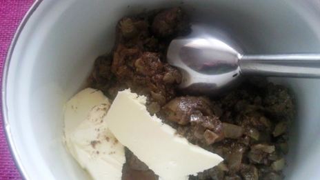 паштет из куриной печени с желе из чернослива