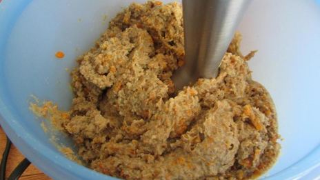 паштет из куриных желудков с морковью и луком