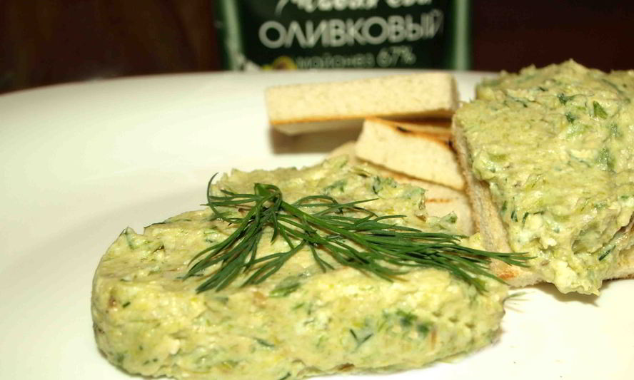 Рецепт паштет из лука-порея, яиц и орехов кешью