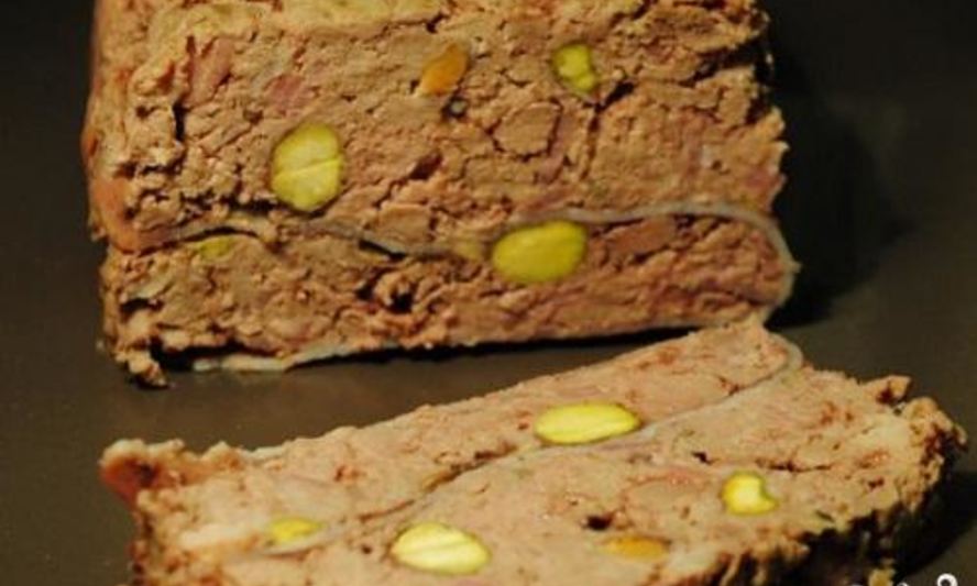 Рецепт паштет из свиной печени с фисташками