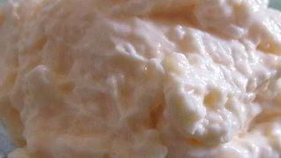 Сырный паштет с чесноком