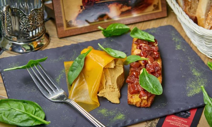 Рецепт утиный паштет с желе из апельсина с французским десертным хлебом