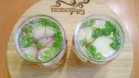 помидоры с луком на зиму