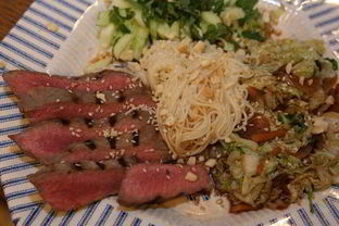 Рисовая вермишель с маринованной говядиной