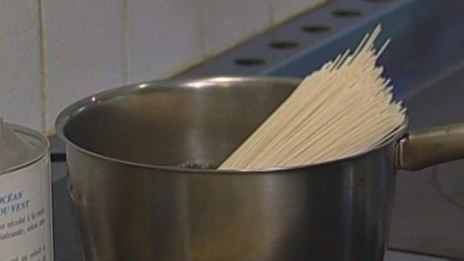 рисовая вермишель с маринованной говядиной