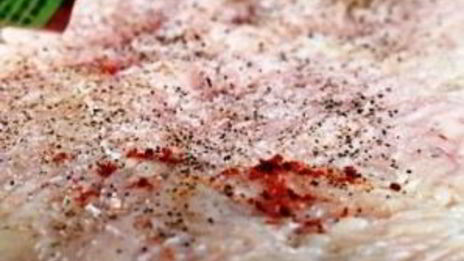 куриные роллы, фаршированные брокколи и сыром