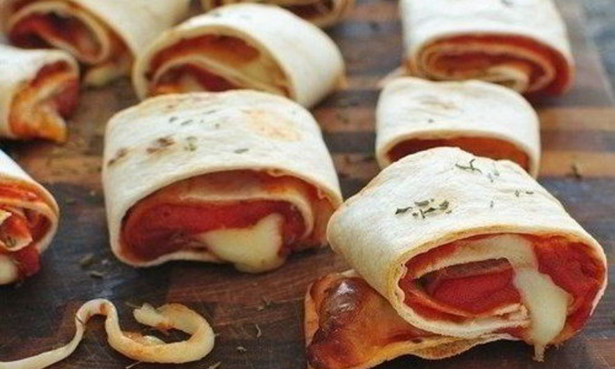 Рецепт легкие роллы-пицца из тортильи