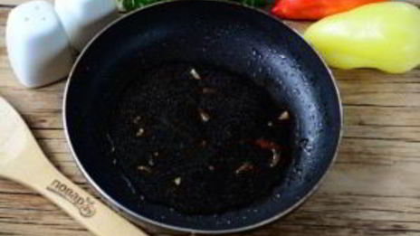 мясные роллы, фаршированные овощами