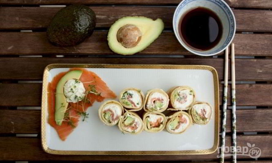 Рецепт роллы из блинов с семгой