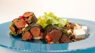 Роллы из говяжьей печенки с чечевицей