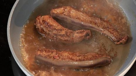 роллы из говяжьей печенки с чечевицей