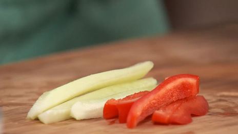 роллы из говяжьей печенки с чечевицей