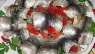 Роллы из кильки с болгарским перцем