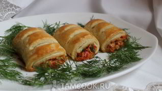 Роллы из теста с тунцом